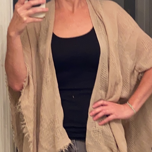 Like new!! - Picture 3 of 3